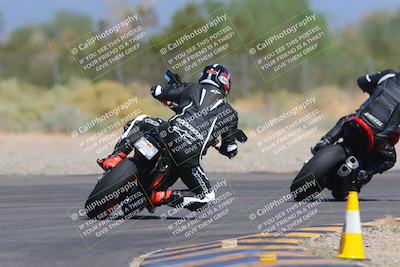 media/Sep-25-2023-Moto Forza (Mon) [[81ffa65e0a]]/B-C Group/Session 4 (Turn 2 Backside)/